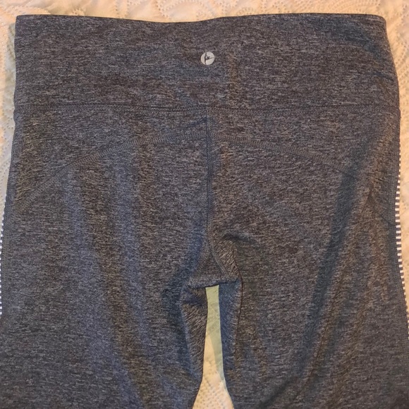 90 Degree by Reflex Gray leggings - Picture 3 of 4